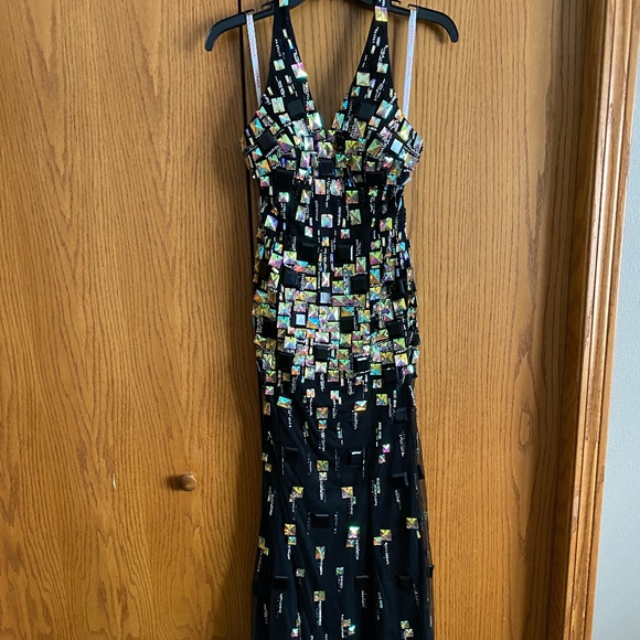 Prom Dress - Picture 1 of 7